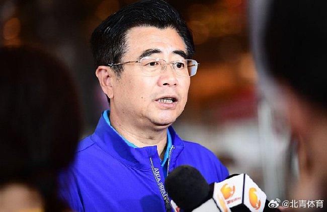大学美女男友的兄弟