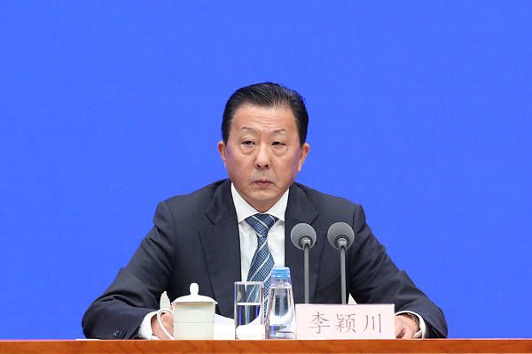 攻壳机动队樱花动漫